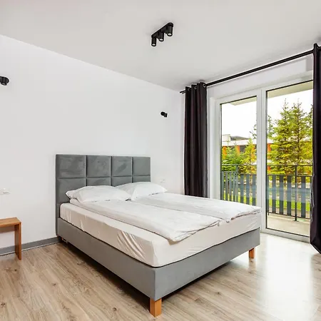 D.w.sunset アパートホテル