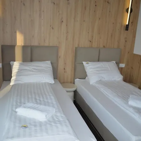 D.w.sunset アパートホテル 3*